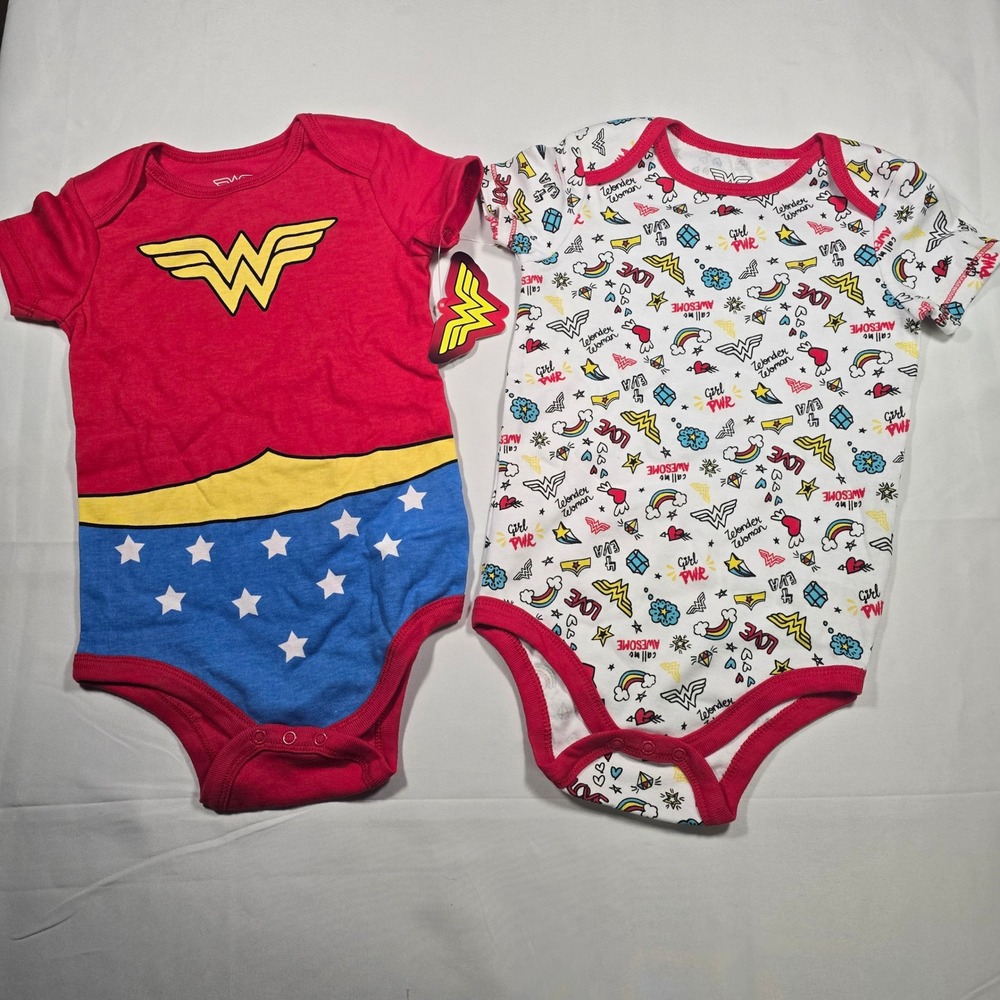 NWT‎ Wonder Woman Baby Bodysuit 2 Pack Superhero Girls 12M Gift Set